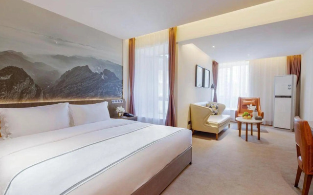 Prolit Dazhou Hotel
