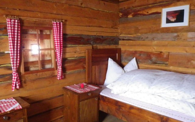 Almhütte Ausserberglet, Sandalm