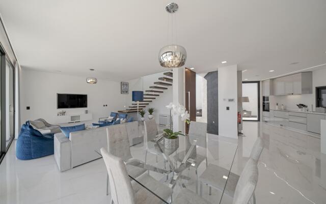 Seacrest (Madeira Villas)