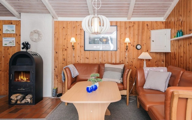 Sun-kissed Holiday Home in BlÃ¥vand near Sea