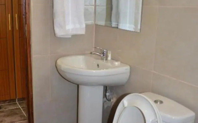 Chambai Safari Hotel