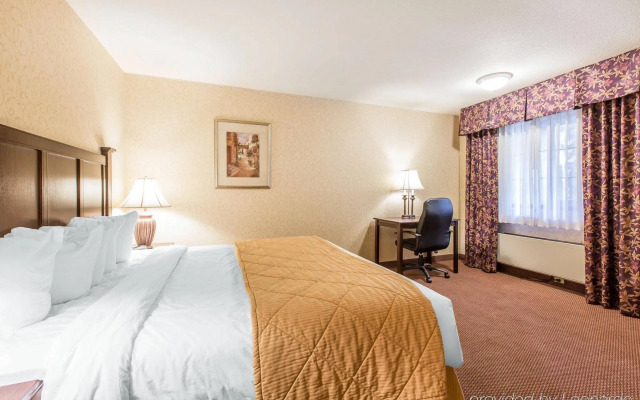 Quality Inn Fallbrook I-15