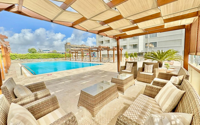 Best Western Plus Khan Hotel