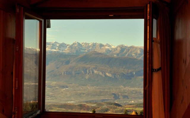 Rifugio Predaia Ai Todes'ci