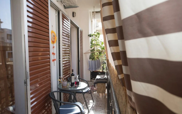 Sofi's flat in the city center, 5min to the sea