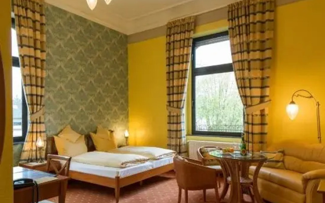 Alte Villa Ling