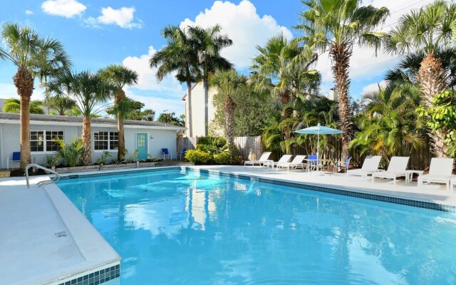 Banana Bay Club Beachside Villas