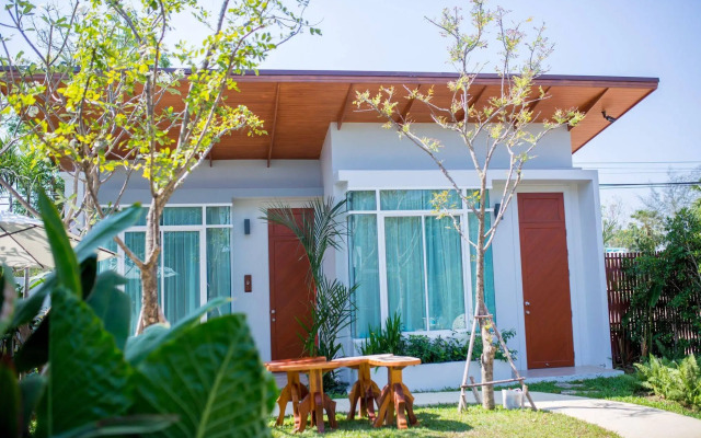 T-Raya Resort PranBuri