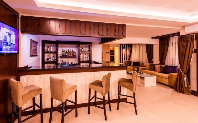 Oscar Park Hotel