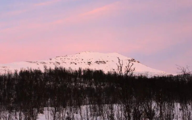 Nordre Hestnes Gård