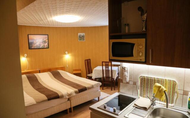 Molnr Apartman