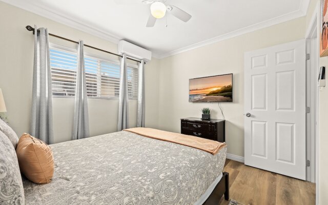 Bright&Cozy Getaway 10min to Downtown LA