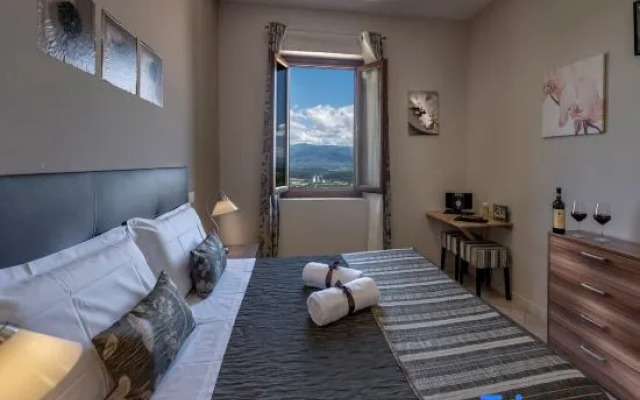 Private Country House with swimming pool -Chianti