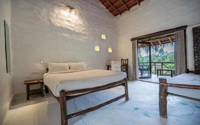 Deshadan Eco Valley Resort - An Eco Friendly Mud House