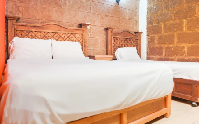 OYO Hotel Del Centro