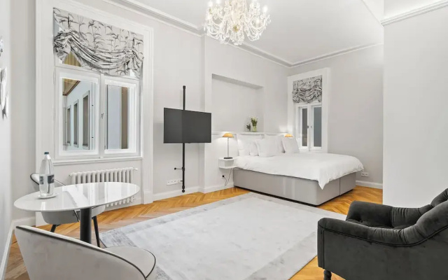 Vodičkova Luxury Suites