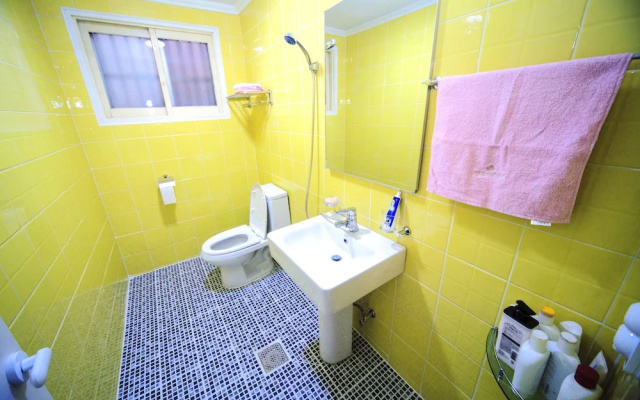 Homini Guesthouse - Hostel
