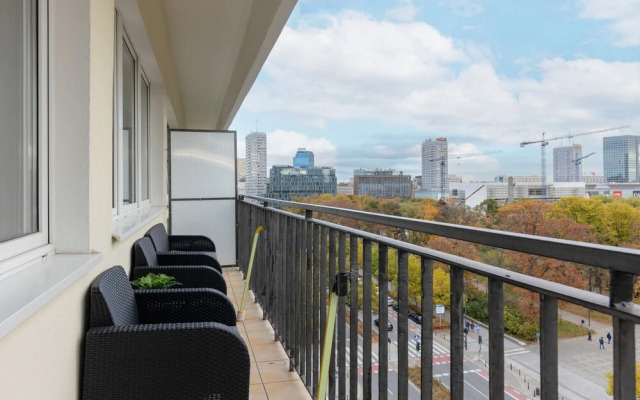 Studio Świętokrzyska Warsaw by Renters