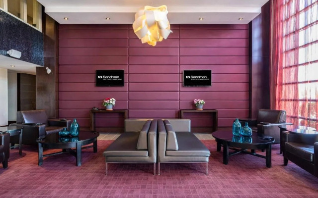 Sandman Signature Winnipeg Airport Hotel & Suites