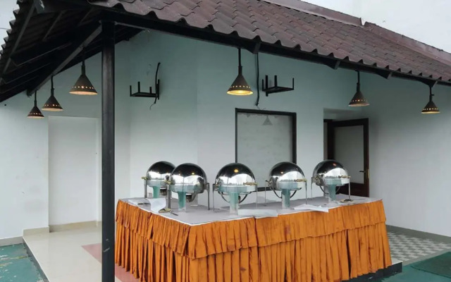 Cloud 9 Hotels