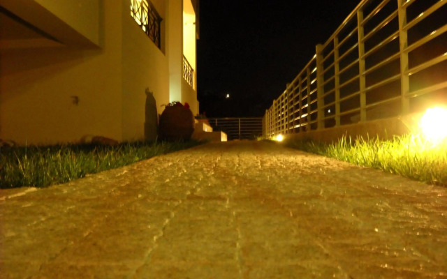 Sugar and Almond - Luxury Apartments