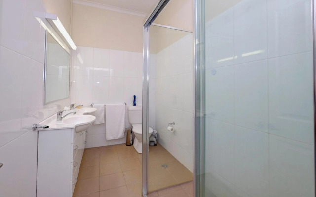 Lakes and Ocean Hotel Forster