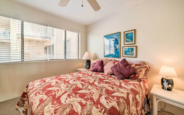 Oceanfront Kailua-kona Townhome w/ Pool & Views!