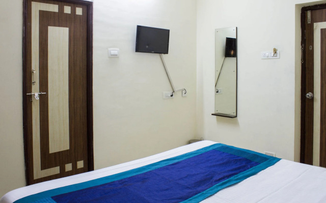 Reva Guest House by OYO Rooms