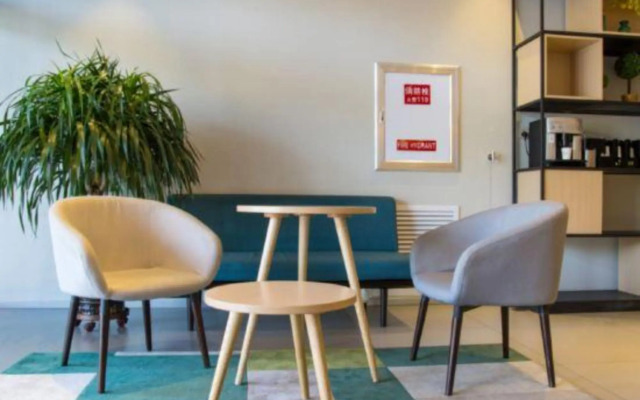 Homeinn Selected Hotel (Yingkou Jinniushan Street Wanda Plaza)