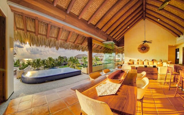 The Residences at Las Palmas