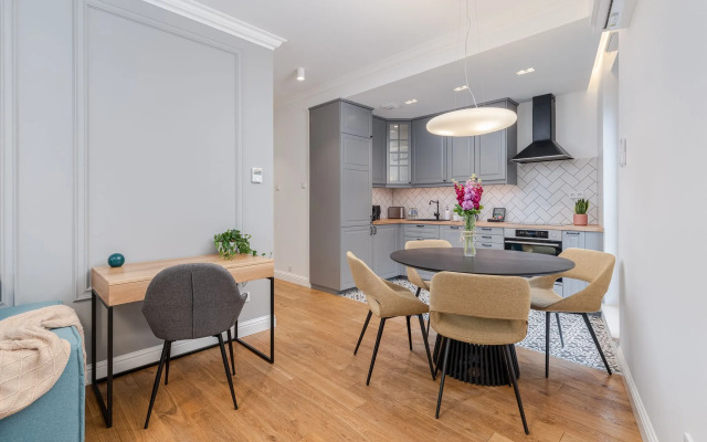 EXCLUSIVE Aparthotel KRK Lubicz C4 with Garden