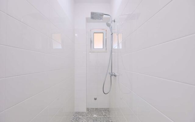 Hedera Estate, Hedera A30