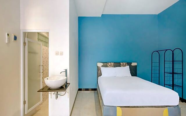 OYO Life 3987 Kost Aditya