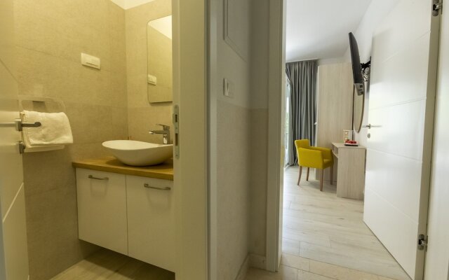 Villa Romance