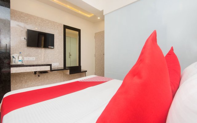 OYO 16446 Hotel Veera Residency