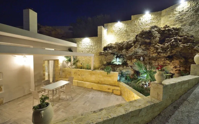 Koukis House With Sea View