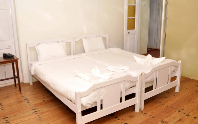 YWCA Wyoming Guesthouse