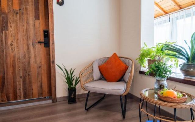 Tonglu Linyuxi Homestay