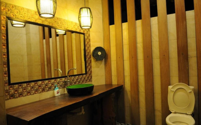 Marina Oriental Hotel