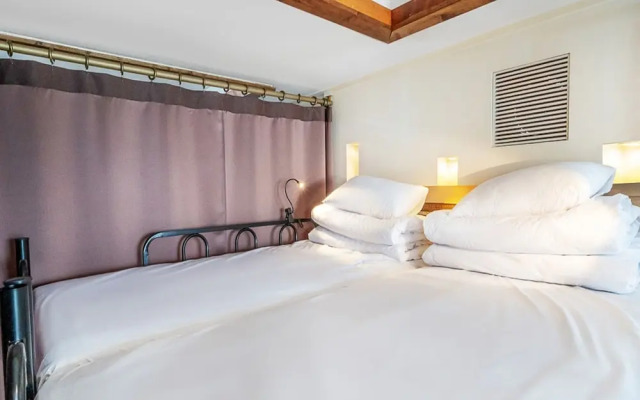 Yeosu Rest Guest House