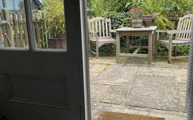 Downton Lodge Country B&B