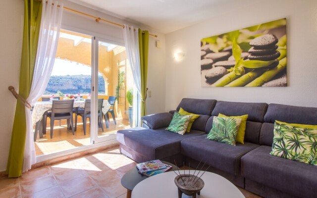 New Apartment With Charm by Robertapatments