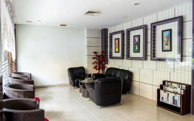 Capital O 664 Romance Hotel