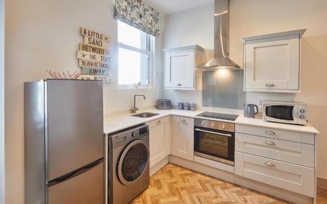 Host Stay 2 Maritime Apartments