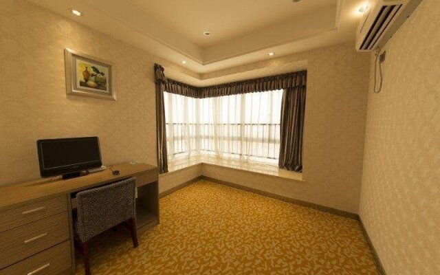Yake Hotel