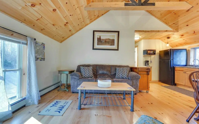 Inviting Chittenden Apartment Near Pico Mountain!