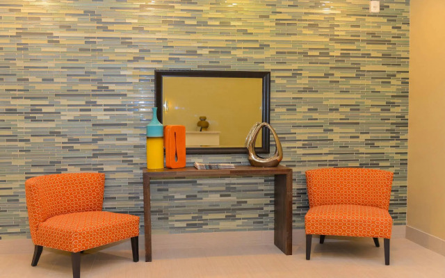 Holiday Inn Express & Suites Cuero by IHG