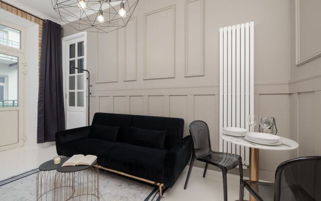 Kraków Stylish Apartment by Renters
