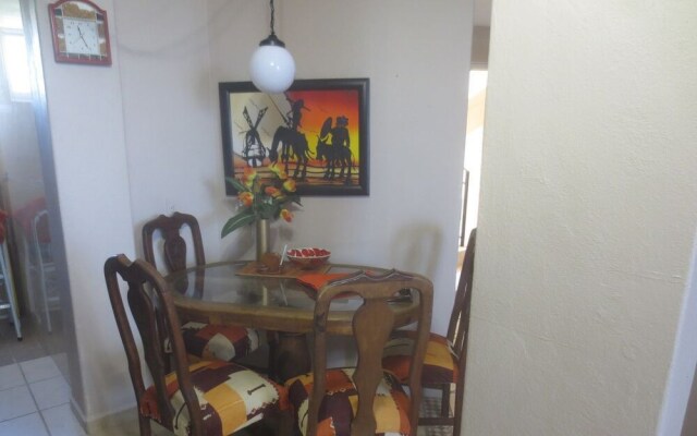 Condo Mel by Villas HK28