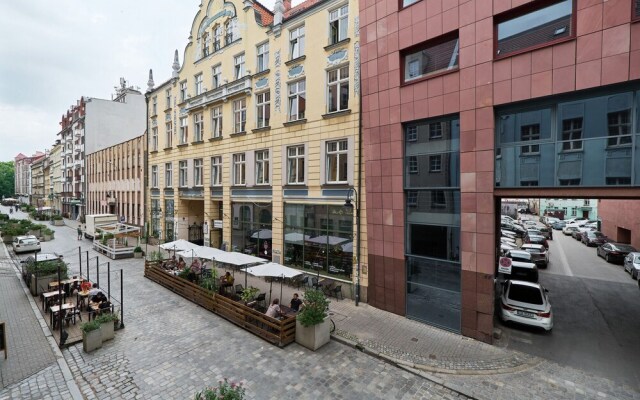 Stylish Apartments City Center Renters